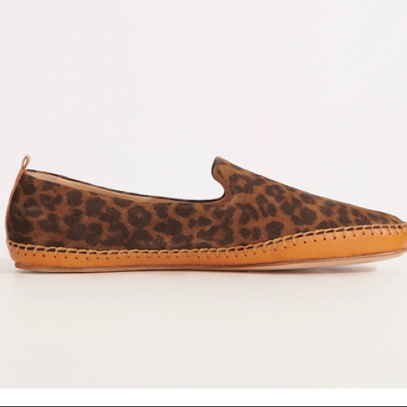 New Veronica Beard Flats Jaide Moccasins Camel New in Box $275 Beige, Brown, Tan - Picture 2 of 7